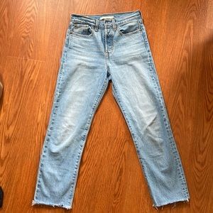 Levi’s wedgie straight jeans size 24 x 26
